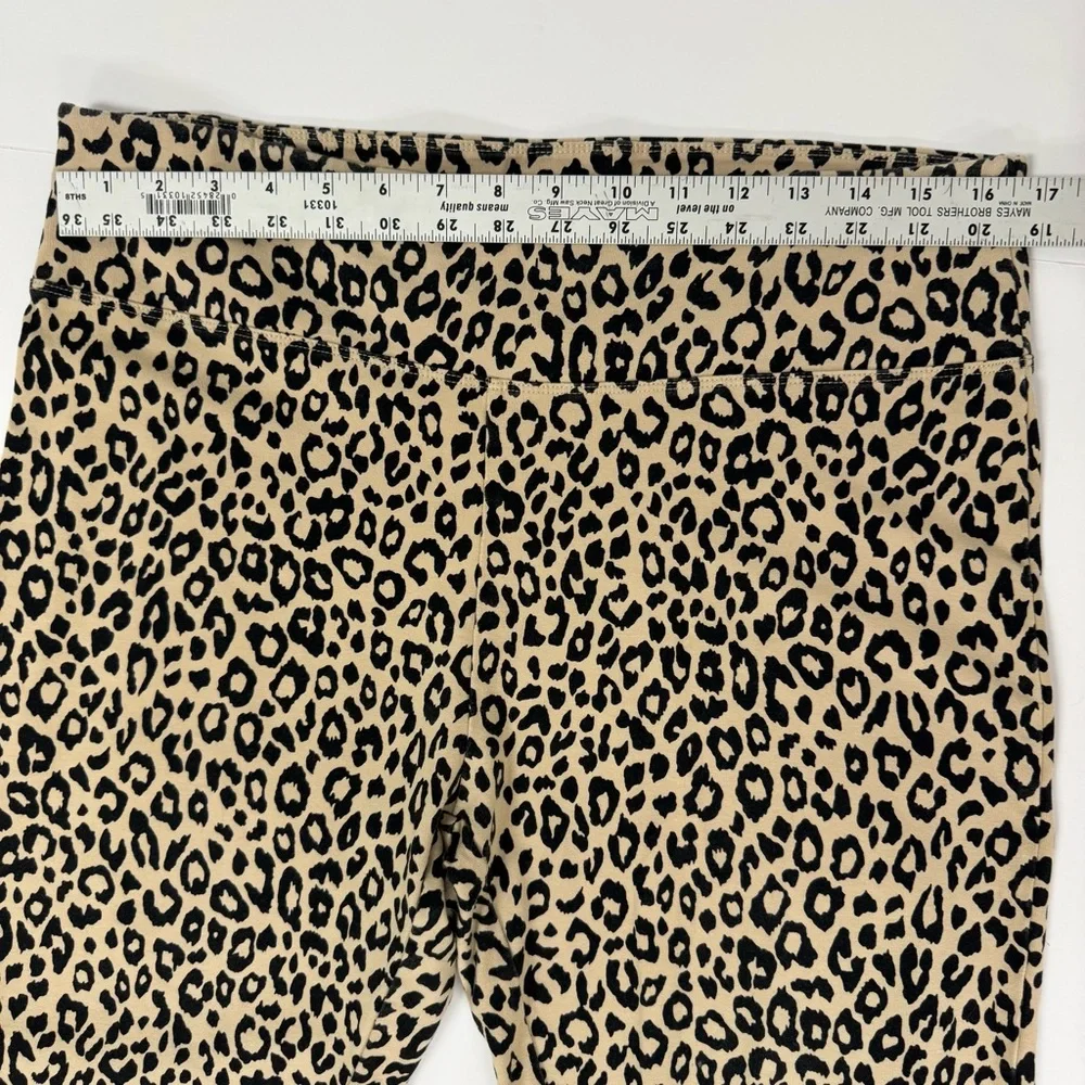 DG2 by DIANE GILMAN Leopard Cheetah Tan Black Leggings Pants womens size Large